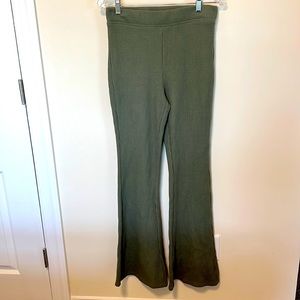 Aerie Women’s Waffle Lounge Wear / Sweatpants / Brand NWT / Size M / Olive